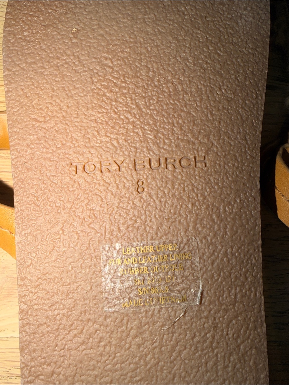 Carmel Tory Burch Miller Cloud Shearling
Sandals - Picture 5 of 7